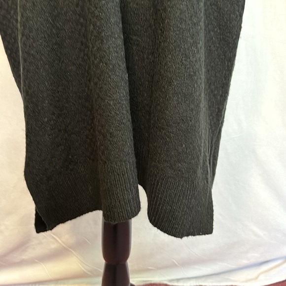 NWT Verve‎ Ami Black Long Hooded Sweater Vest in Size 1X - Picture 11 of 14